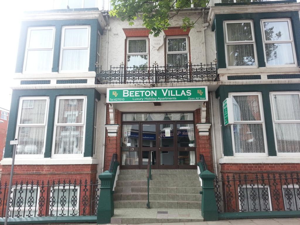 Beeton Villas Holiday Apartments Блекпул Екстериор снимка